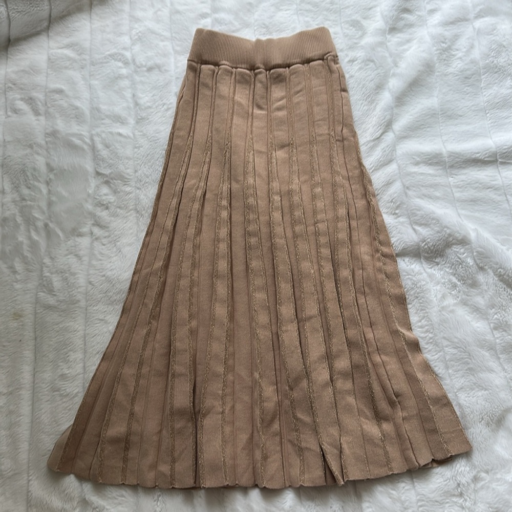 - Saks Fifth Avenue Elegant Tan Pleated Skirt